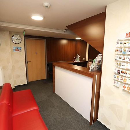 Hotel California Budapest Bagian luar foto