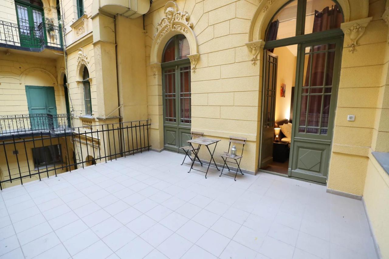 Hotel California Budapest Bagian luar foto